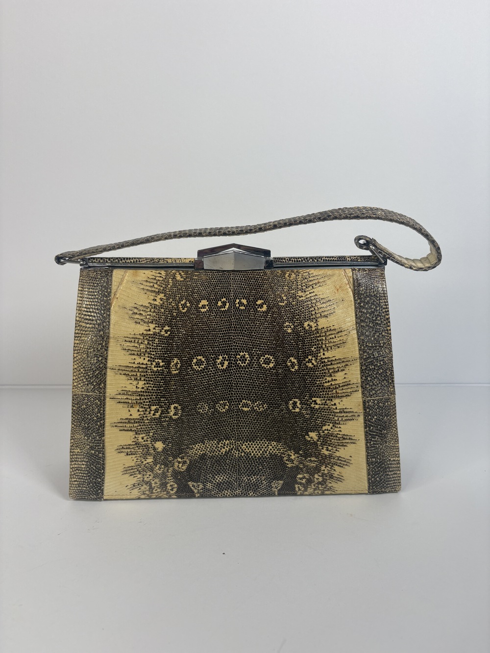 PF-1090 Vintage Skin Top Handle Bag